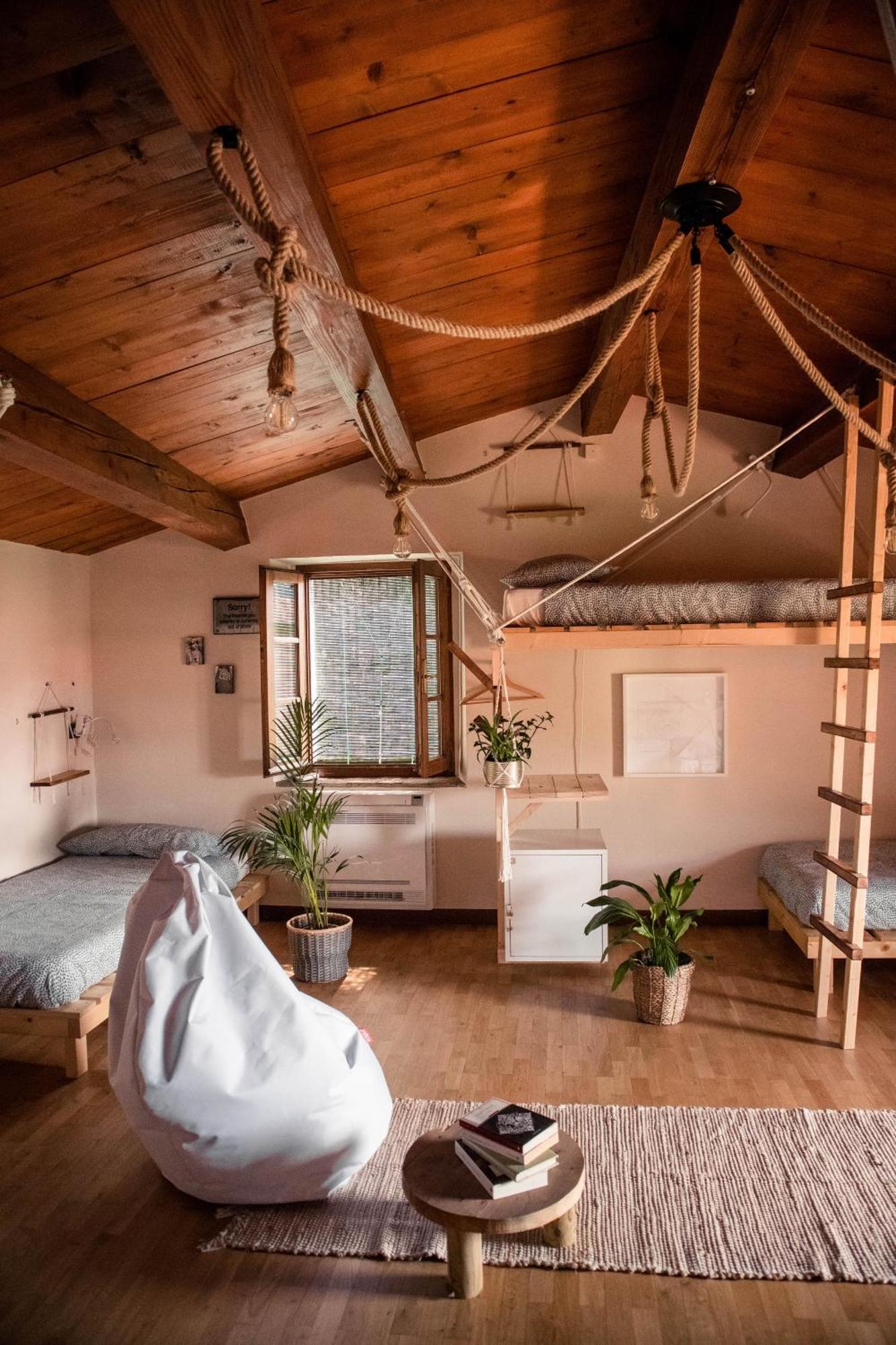 Social Garden - Sharing Room Calci Exterior photo